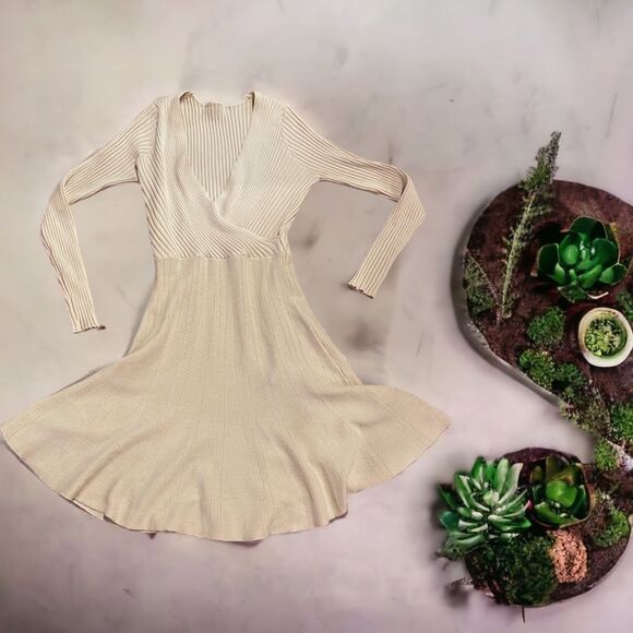 NWT Wool + Pepper Co. Knit Dress - Picture 7 of 9